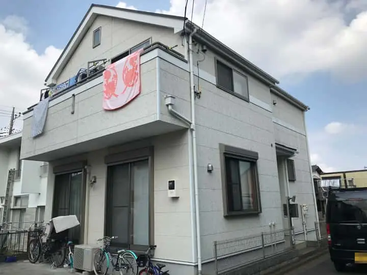 施工比較写真｜CHIKAZAWA｜所沢市、狭山市、川越市、東村山市の地域密着型施工会社｜外壁工事、屋根工事、塗装工事、雨樋工事、内装工事を中心とした施工・修理・修繕が得意な職人集団です！所沢市、狭山市、川越市、東村山市のお客様とお客様の住まいについて一緒に考えるアットホームな施工会社です。