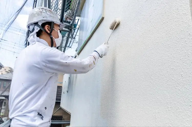 外壁部分塗装のDIYは可能？業者にかかる部分塗装の費用や、費用を安く抑える方法｜埼玉県｜新座市｜塗装工事｜外壁工事｜CHIKAZAWA｜所沢市、狭山市、川越市、東村山市の地域密着型施工会社｜外壁工事、屋根工事、塗装工事、雨樋工事、内装工事を中心とした施工が得意な職人集団です！所沢市、狭山市、川越市、東村山市のお客様とお客様の住まいについて一緒に考えるアットホームな施工会社です。
