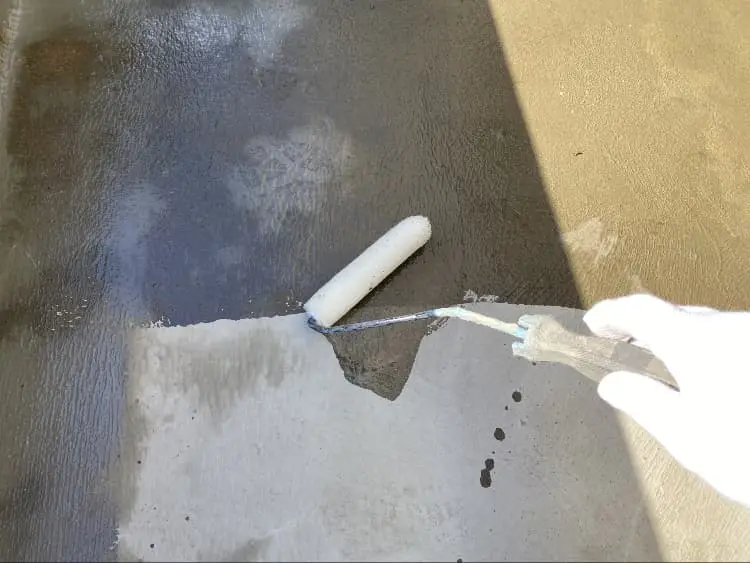 ベランダ・屋上防水工事にかかる費用相場や補助金01｜所沢市|防水工事｜雨漏り工事｜外壁塗装工事｜外壁修理工事｜屋根塗装工事｜外壁工事｜屋根工事｜CHIKAZAWA｜所沢市、狭山市、川越市、東村山市の地域密着型施工会社｜外壁工事、屋根工事、塗装工事、雨樋工事、内装工事を中心とした施工が得意な職人集団です！所沢市、狭山市、川越市、東村山市のお客様とお客様の住まいについて一緒に考えるアットホームな施工会社です。