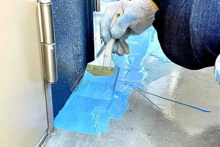 ベランダ・屋上防水工事にかかる費用相場や補助金01｜飯能市|防水工事｜雨漏り工事｜外壁塗装工事｜外壁修理工事｜屋根塗装工事｜外壁工事｜屋根工事｜CHIKAZAWA｜所沢市、狭山市、川越市、東村山市の地域密着型施工会社｜外壁工事、屋根工事、塗装工事、雨樋工事、内装工事を中心とした施工が得意な職人集団です！所沢市、狭山市、川越市、東村山市のお客様とお客様の住まいについて一緒に考えるアットホームな施工会社です。
