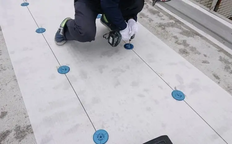  朝霞市｜ベランダや屋上の防水工事 – 雨漏りのサインや調査・費用など